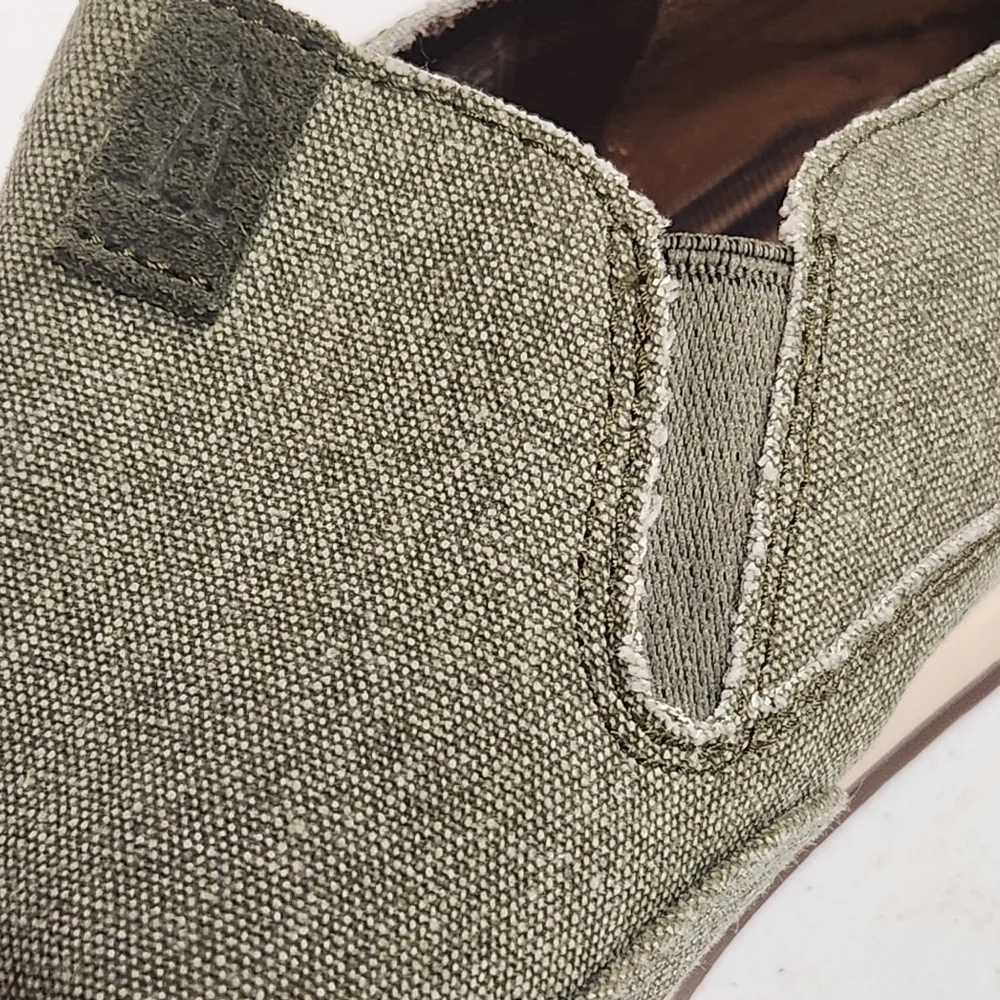 3/$25 Rockport slip on casual canvas loafers mens size 12